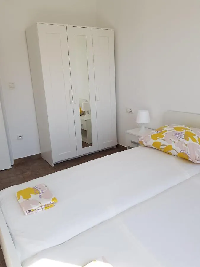 Vila Mila Apartments Sukosan Croatia