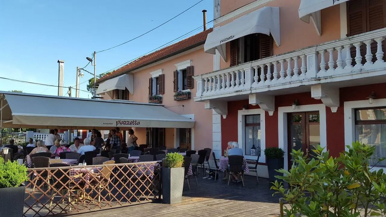 Vila Mila Apartments Sukosan